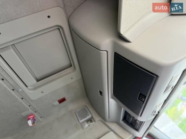 Красный Рено Премиум, объемом двигателя 10.8 л и пробегом 1000 тыс. км за 10800 $, фото 11 на Automoto.ua