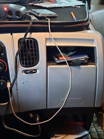 Красный Рено Премиум, объемом двигателя 10.84 л и пробегом 925 тыс. км за 12500 $, фото 1 на Automoto.ua