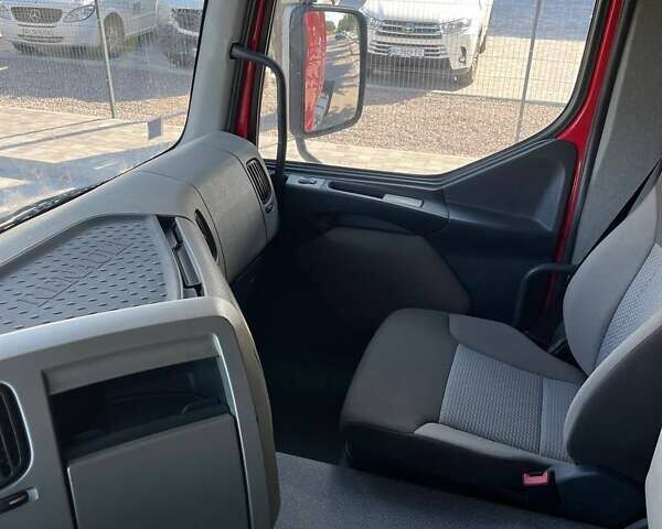 Красный Рено Премиум, объемом двигателя 10.84 л и пробегом 864 тыс. км за 13999 $, фото 17 на Automoto.ua