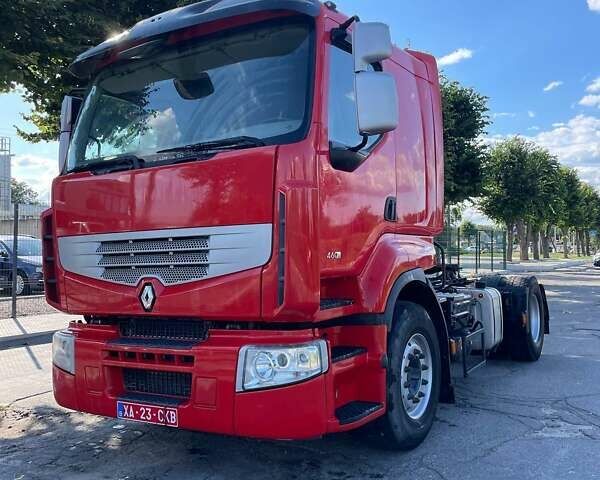 Красный Рено Премиум, объемом двигателя 10.84 л и пробегом 864 тыс. км за 13999 $, фото 3 на Automoto.ua