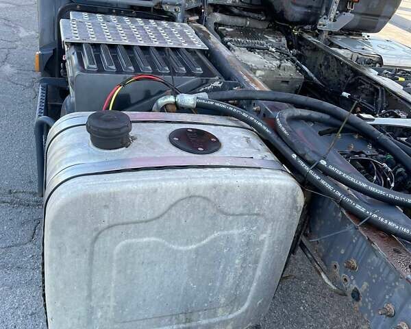 Красный Рено Премиум, объемом двигателя 10.84 л и пробегом 864 тыс. км за 13999 $, фото 31 на Automoto.ua