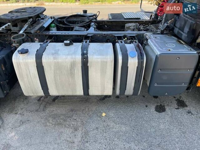 Красный Рено Премиум, объемом двигателя 10.84 л и пробегом 864 тыс. км за 13999 $, фото 32 на Automoto.ua