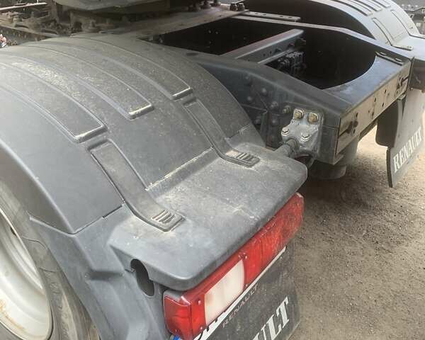 Красный Рено Премиум, объемом двигателя 0 л и пробегом 750 тыс. км за 24000 $, фото 2 на Automoto.ua