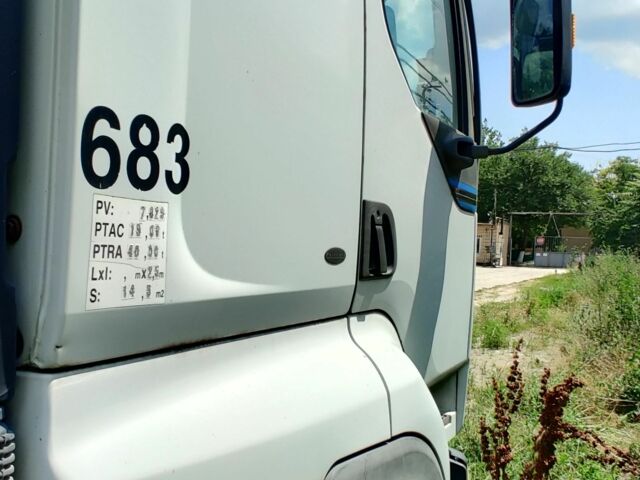 Рено Премиум, объемом двигателя 12 л и пробегом 1 тыс. км за 5000 $, фото 10 на Automoto.ua