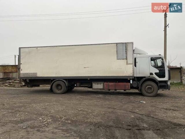 Рено Преміум, об'ємом двигуна 0 л та пробігом 900 тис. км за 8500 $, фото 1 на Automoto.ua