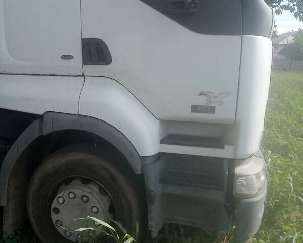 Рено Премиум, объемом двигателя 11 л и пробегом 650 тыс. км за 3500 $, фото 10 на Automoto.ua