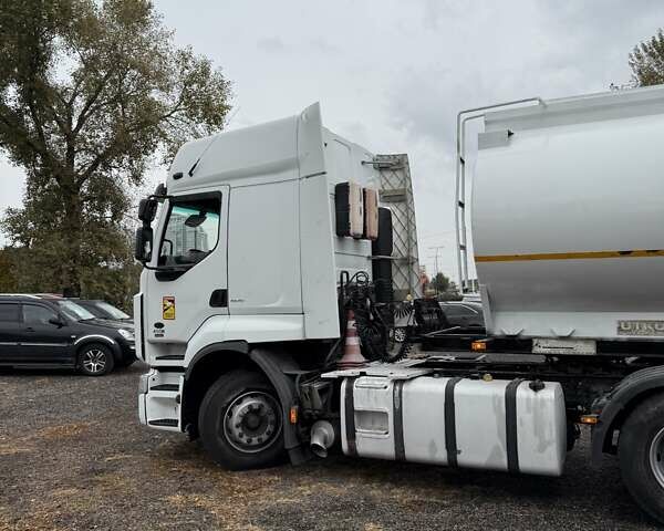 Рено Премиум, объемом двигателя 10.8 л и пробегом 800 тыс. км за 12000 $, фото 2 на Automoto.ua