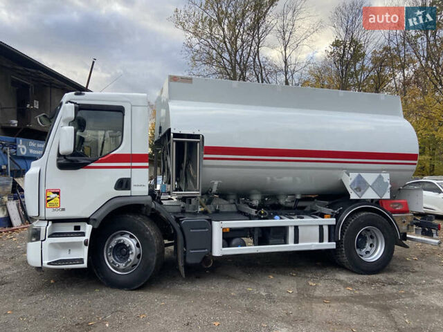 Рено Премиум, объемом двигателя 0 л и пробегом 234 тыс. км за 59000 $, фото 1 на Automoto.ua