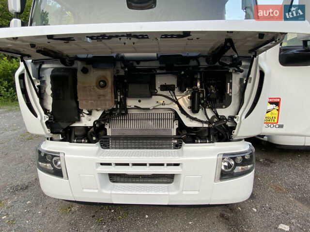 Рено Премиум, объемом двигателя 0 л и пробегом 334 тыс. км за 58000 $, фото 12 на Automoto.ua