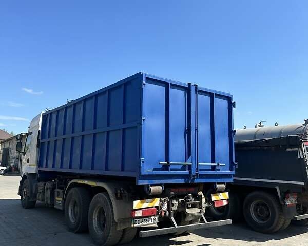 Рено Преміум, об'ємом двигуна 0 л та пробігом 530 тис. км за 35300 $, фото 2 на Automoto.ua