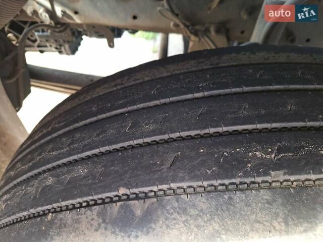 Рено Преміум, об'ємом двигуна 10.8 л та пробігом 950 тис. км за 8000 $, фото 9 на Automoto.ua