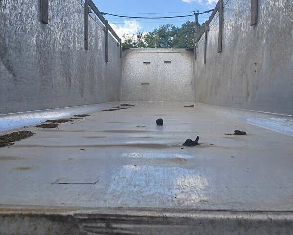 Рено Премиум, объемом двигателя 0 л и пробегом 1000 тыс. км за 15500 $, фото 3 на Automoto.ua