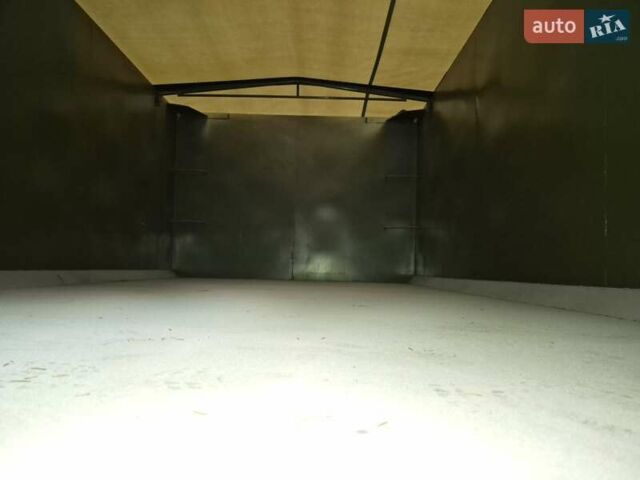 Рено Преміум, об'ємом двигуна 0 л та пробігом 795 тис. км за 30887 $, фото 1 на Automoto.ua