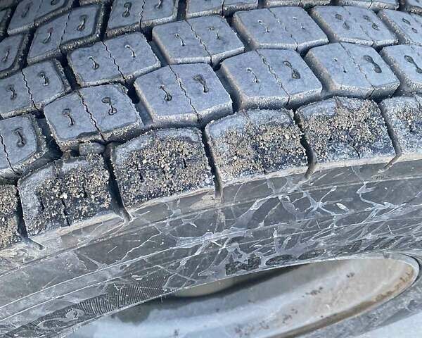 Рено Премиум, объемом двигателя 11.1 л и пробегом 1000 тыс. км за 12000 $, фото 3 на Automoto.ua