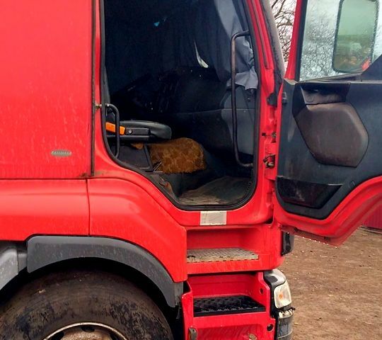 Рено Преміум, об'ємом двигуна 11 л та пробігом 180 тис. км за 1900 $, фото 6 на Automoto.ua