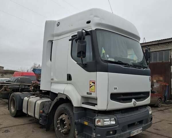 Рено Премиум, объемом двигателя 0 л и пробегом 111 тыс. км за 4900 $, фото 2 на Automoto.ua