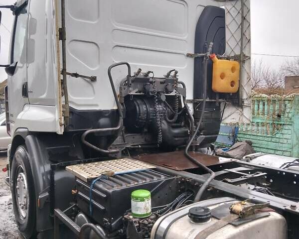 Рено Премиум, объемом двигателя 10.8 л и пробегом 100 тыс. км за 7200 $, фото 3 на Automoto.ua