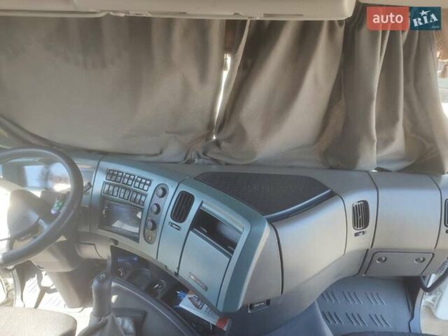 Рено Премиум, объемом двигателя 10.8 л и пробегом 1 тыс. км за 7700 $, фото 1 на Automoto.ua