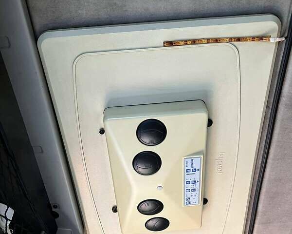 Рено Премиум, объемом двигателя 0 л и пробегом 1000 тыс. км за 11500 $, фото 5 на Automoto.ua