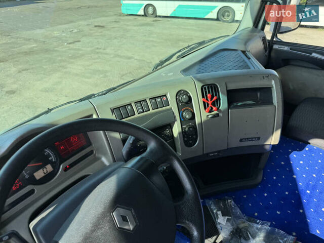 Рено Премиум, объемом двигателя 10.8 л и пробегом 880 тыс. км за 9200 $, фото 15 на Automoto.ua