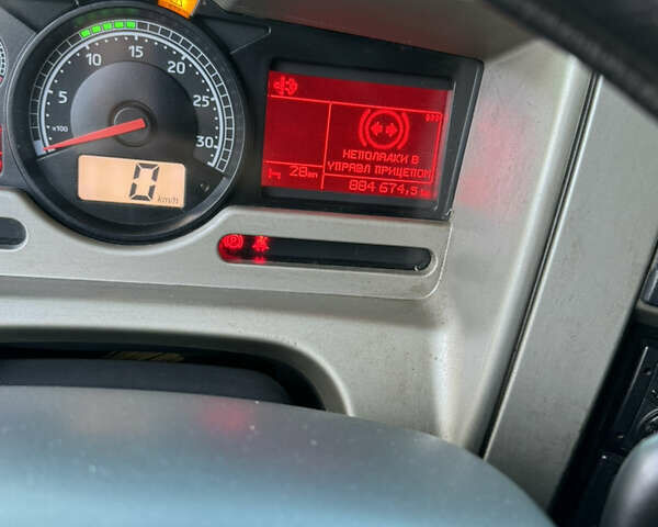 Рено Премиум, объемом двигателя 10.8 л и пробегом 880 тыс. км за 9200 $, фото 8 на Automoto.ua