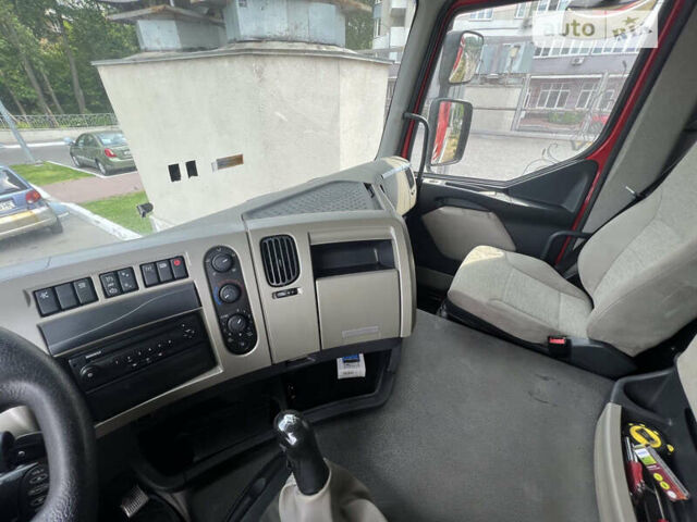 Рено Премиум, объемом двигателя 10.8 л и пробегом 890 тыс. км за 15000 $, фото 12 на Automoto.ua