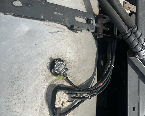 Рено Премиум, объемом двигателя 10.8 л и пробегом 890 тыс. км за 15000 $, фото 16 на Automoto.ua