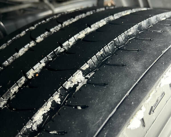 Рено Премиум, объемом двигателя 0 л и пробегом 845 тыс. км за 26000 $, фото 9 на Automoto.ua