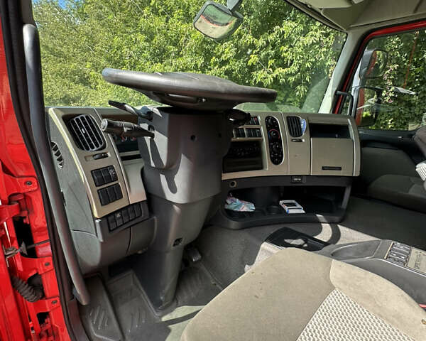 Рено Премиум, объемом двигателя 10.8 л и пробегом 887 тыс. км за 12000 $, фото 16 на Automoto.ua