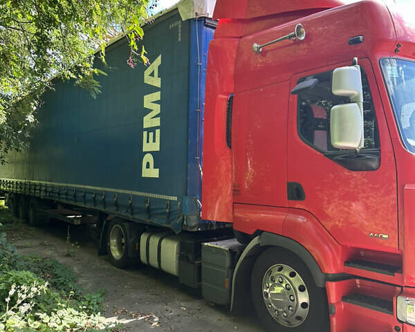 Рено Премиум, объемом двигателя 10.8 л и пробегом 887 тыс. км за 12000 $, фото 4 на Automoto.ua