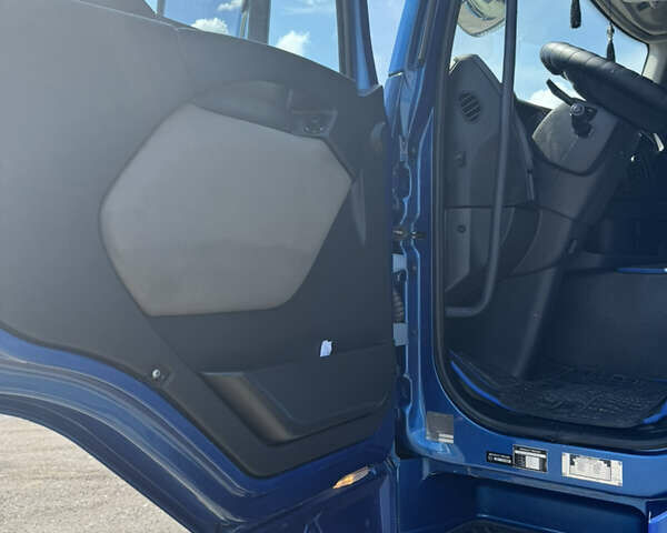 Рено Премиум, объемом двигателя 10.8 л и пробегом 800 тыс. км за 12000 $, фото 14 на Automoto.ua