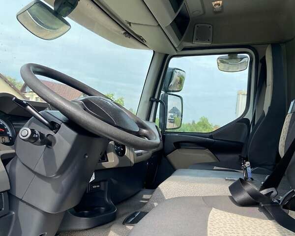 Рено Премиум, объемом двигателя 10.5 л и пробегом 421 тыс. км за 87288 $, фото 6 на Automoto.ua