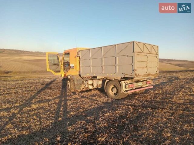 Желтый Рено Премиум, объемом двигателя 11.1 л и пробегом 800 тыс. км за 12000 $, фото 1 на Automoto.ua