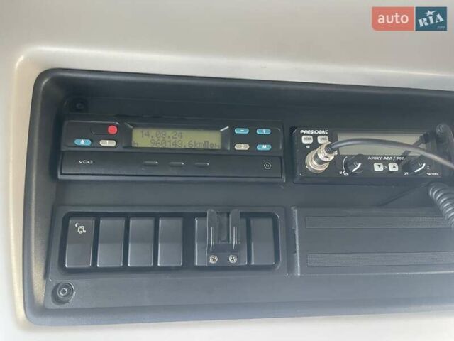 Серый Рено Премиум, объемом двигателя 0 л и пробегом 900 тыс. км за 10500 $, фото 47 на Automoto.ua