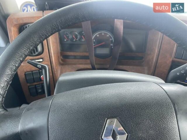 Серый Рено Премиум, объемом двигателя 0 л и пробегом 900 тыс. км за 10500 $, фото 43 на Automoto.ua