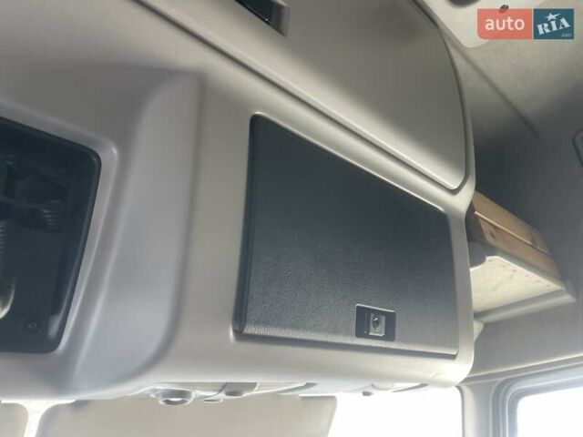 Серый Рено Премиум, объемом двигателя 0 л и пробегом 900 тыс. км за 10500 $, фото 36 на Automoto.ua