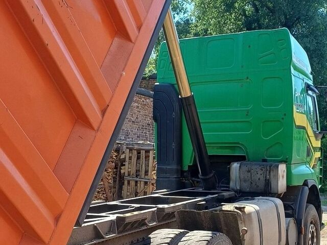 Зелений Рено Преміум, об'ємом двигуна 10.8 л та пробігом 518 тис. км за 40000 $, фото 22 на Automoto.ua