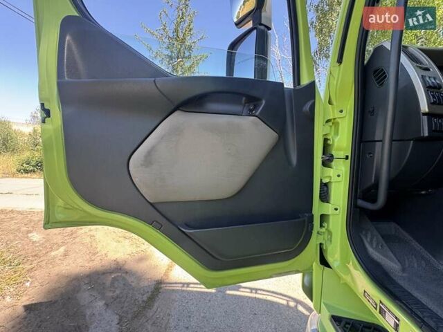 Зеленый Рено Премиум, объемом двигателя 10.85 л и пробегом 794 тыс. км за 17500 $, фото 47 на Automoto.ua