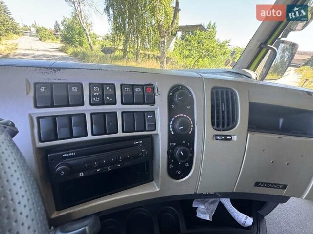 Зеленый Рено Премиум, объемом двигателя 10.85 л и пробегом 794 тыс. км за 17500 $, фото 46 на Automoto.ua