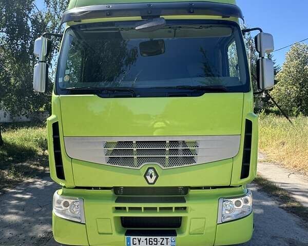 Зеленый Рено Премиум, объемом двигателя 10.85 л и пробегом 794 тыс. км за 17500 $, фото 5 на Automoto.ua