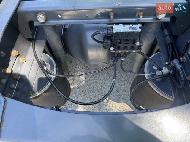 Зеленый Рено Премиум, объемом двигателя 10.85 л и пробегом 794 тыс. км за 17500 $, фото 25 на Automoto.ua