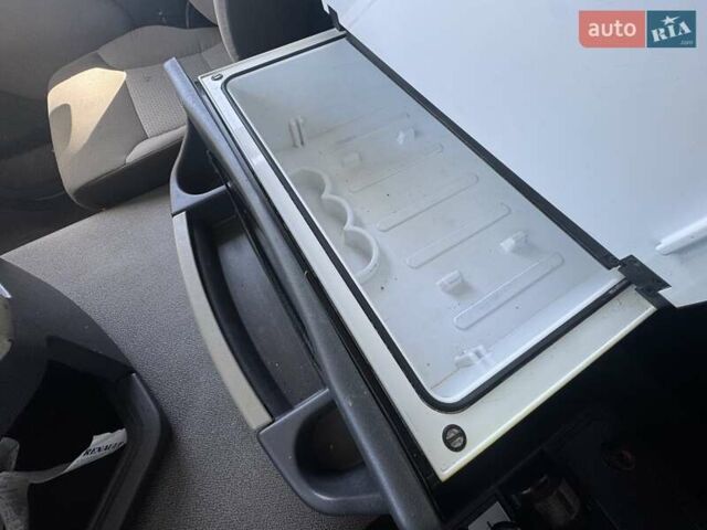 Зеленый Рено Премиум, объемом двигателя 10.85 л и пробегом 794 тыс. км за 17500 $, фото 56 на Automoto.ua