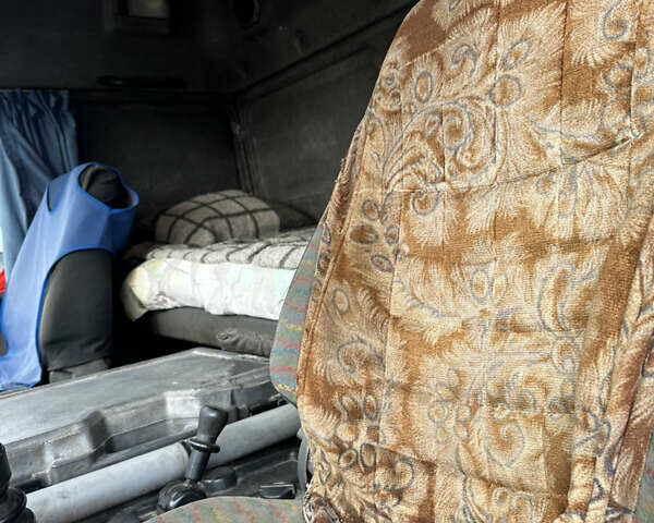 Оранжевый Рено Премиум, объемом двигателя 6.9 л и пробегом 2 тыс. км за 2000 $, фото 8 на Automoto.ua