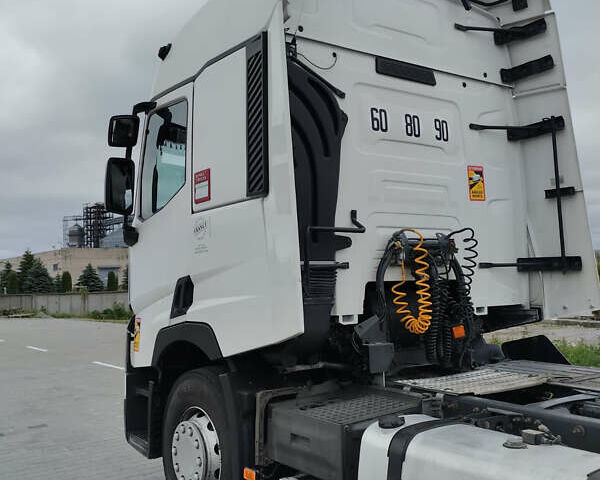 Білий Рено Range T, об'ємом двигуна 10.84 л та пробігом 1000 тис. км за 23500 $, фото 6 на Automoto.ua
