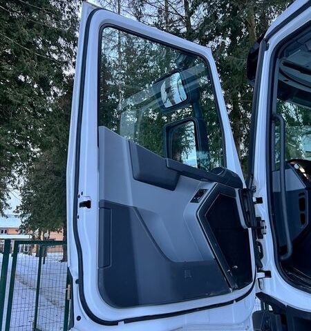 Білий Рено Range T, об'ємом двигуна 10.84 л та пробігом 150 тис. км за 103000 $, фото 4 на Automoto.ua