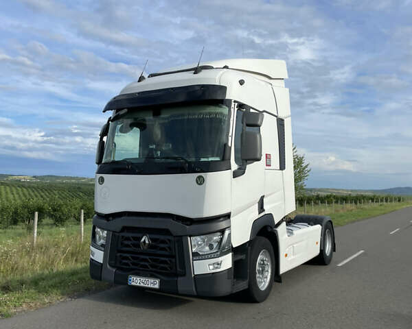 Білий Рено Range T, об'ємом двигуна 0 л та пробігом 300 тис. км за 17300 $, фото 2 на Automoto.ua