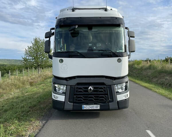 Білий Рено Range T, об'ємом двигуна 0 л та пробігом 300 тис. км за 17300 $, фото 1 на Automoto.ua