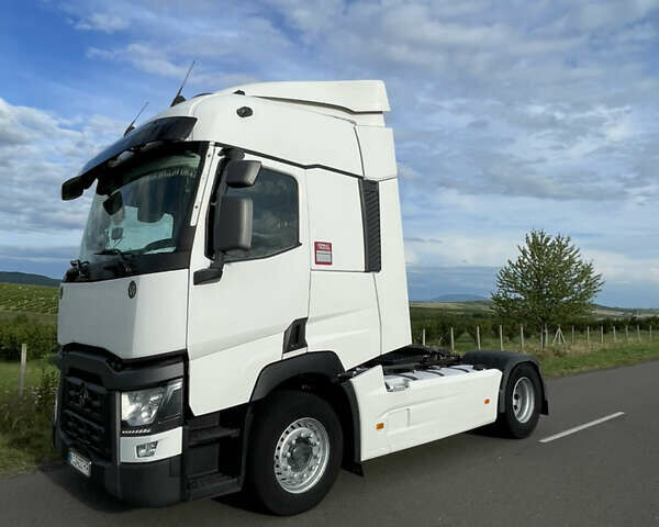 Білий Рено Range T, об'ємом двигуна 0 л та пробігом 300 тис. км за 17300 $, фото 3 на Automoto.ua