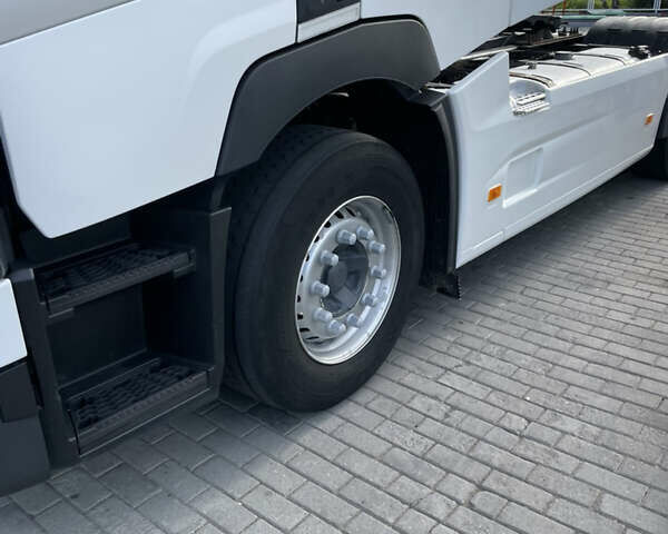 Білий Рено Range T, об'ємом двигуна 0 л та пробігом 300 тис. км за 17300 $, фото 19 на Automoto.ua