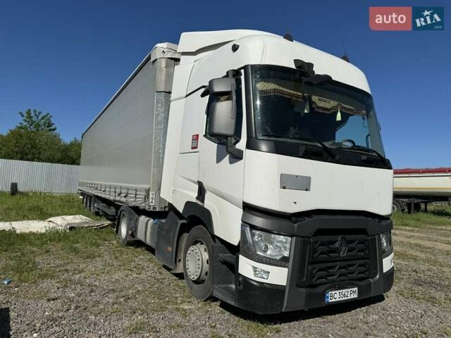Белый Рено Range T, объемом двигателя 10.8 л и пробегом 440 тыс. км за 24999 $, фото 3 на Automoto.ua